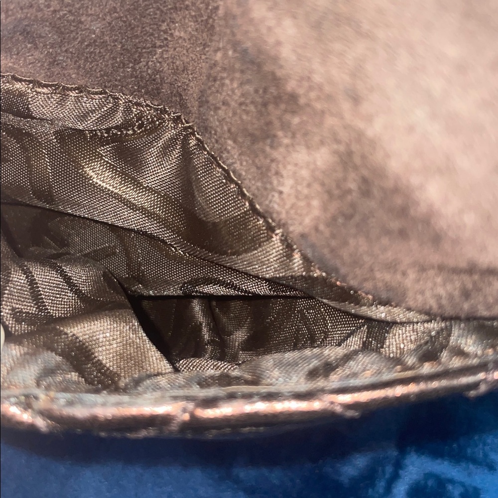 Francesco Biasia Quilted Shoulder Bag - Picture 10 of 17